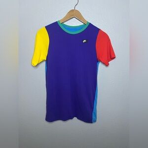 Nike Kids Colorblock Tee – Size Large (Youth)